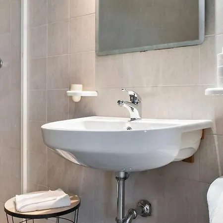 Obelisk - Selection * レッチェ